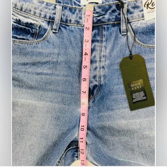 Kensie jeans size 10/30 - Picture 5 of 7